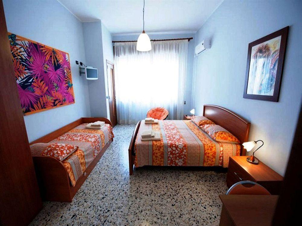 B&B Piazza 300Mila Лечче Экстерьер фото