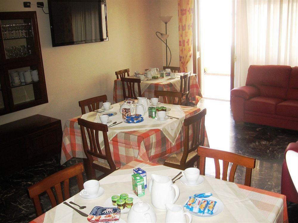 B&B Piazza 300Mila Лечче Экстерьер фото