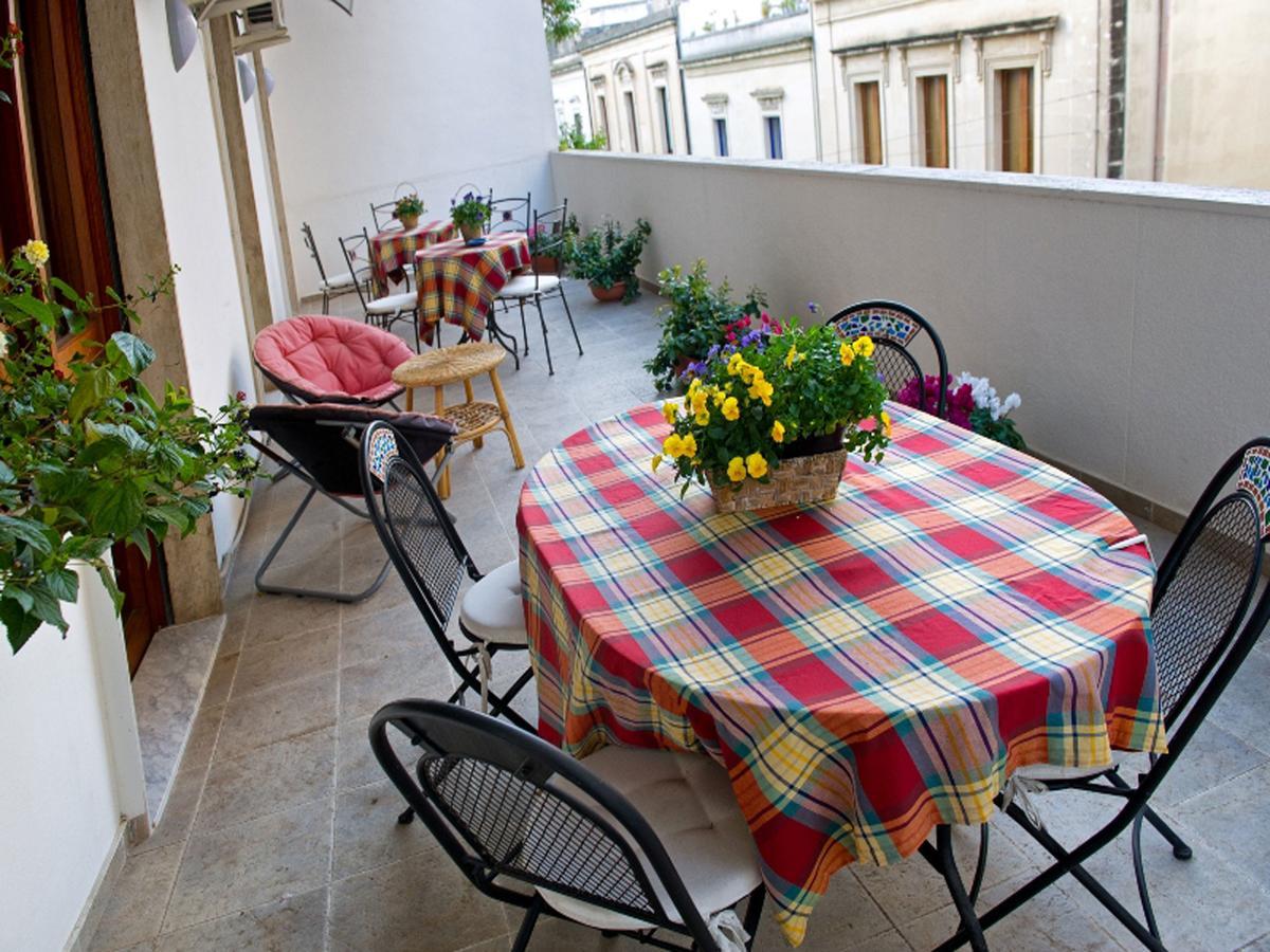 B&B Piazza 300Mila Лечче Экстерьер фото