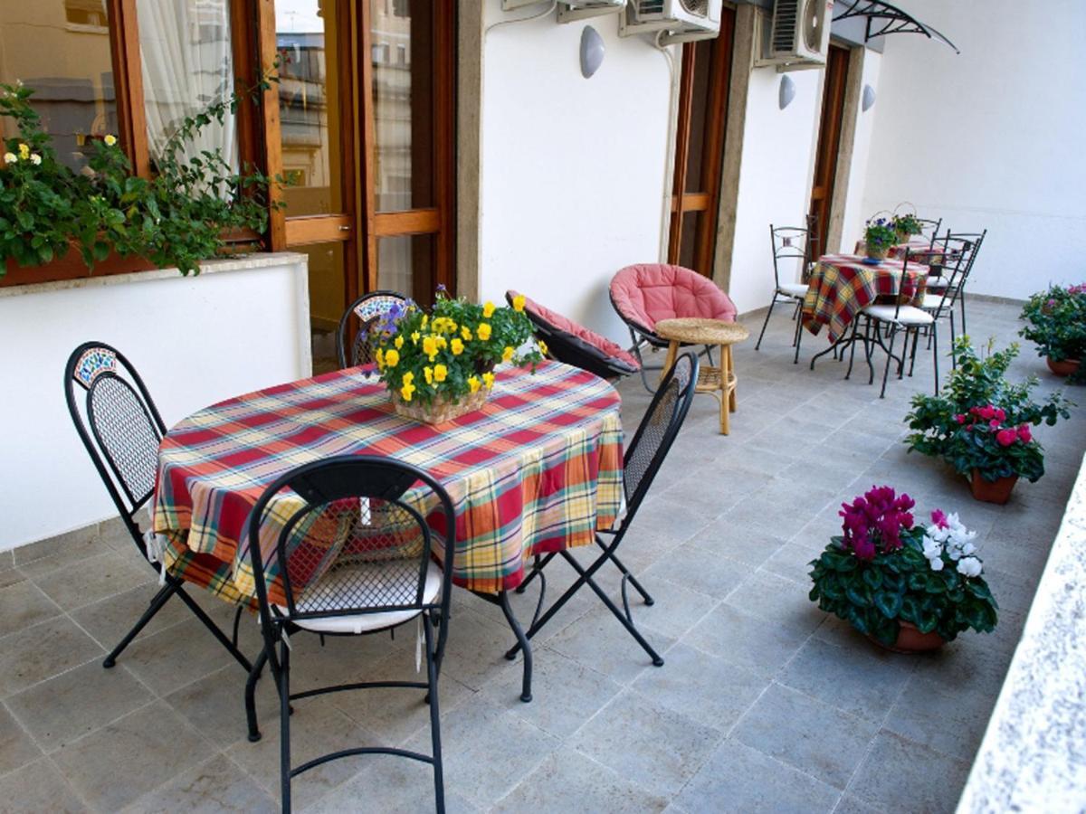 B&B Piazza 300Mila Лечче Номер фото
